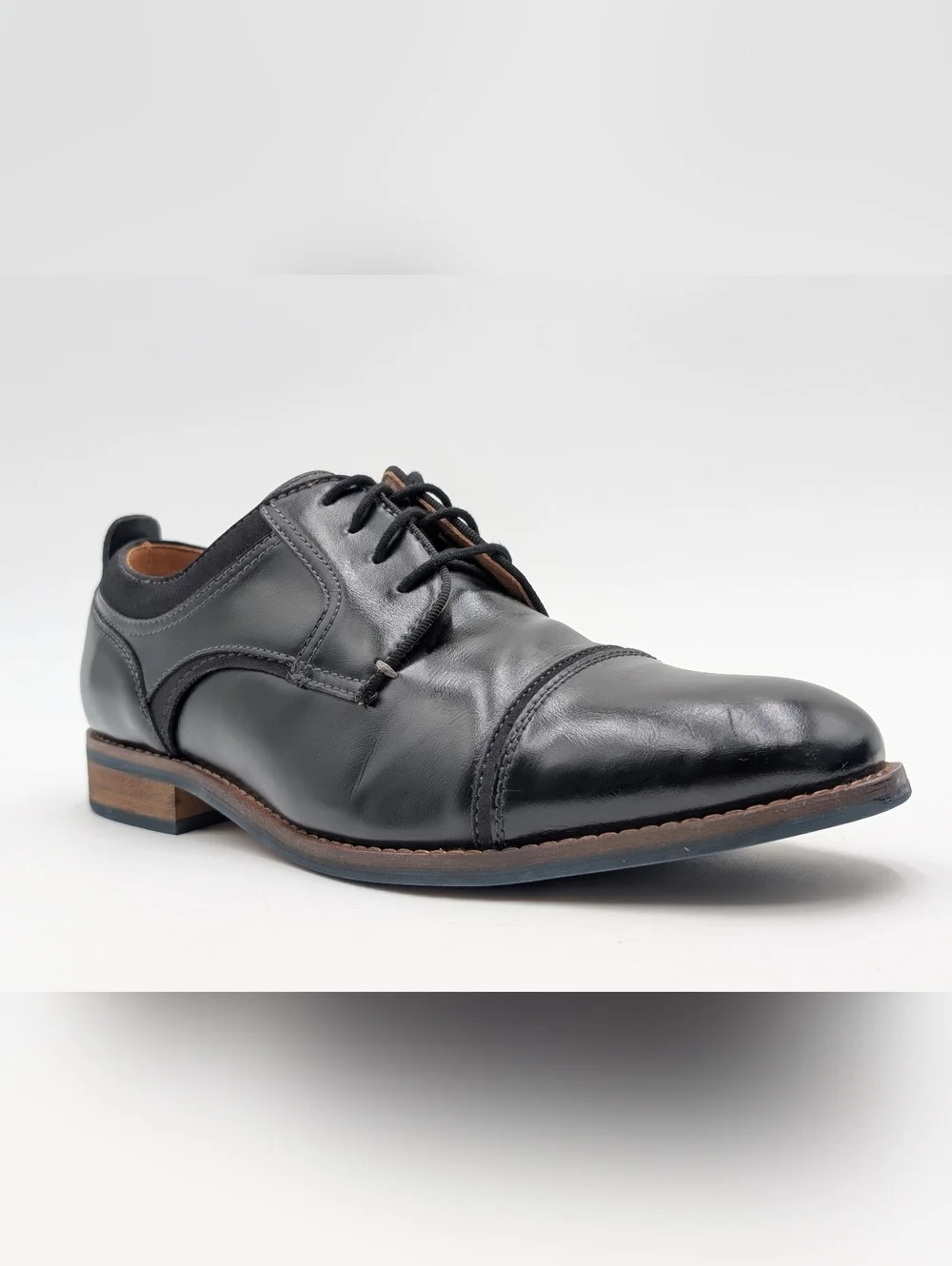 Dockers Men Sz 9.5 Black High-Quality Cap-Toe Oxfords Brown Trim Cushion Footbed